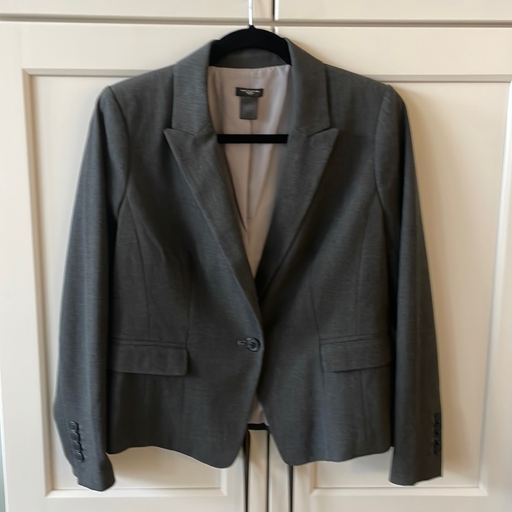 Ann Taylor Gray Jacket, size 8p